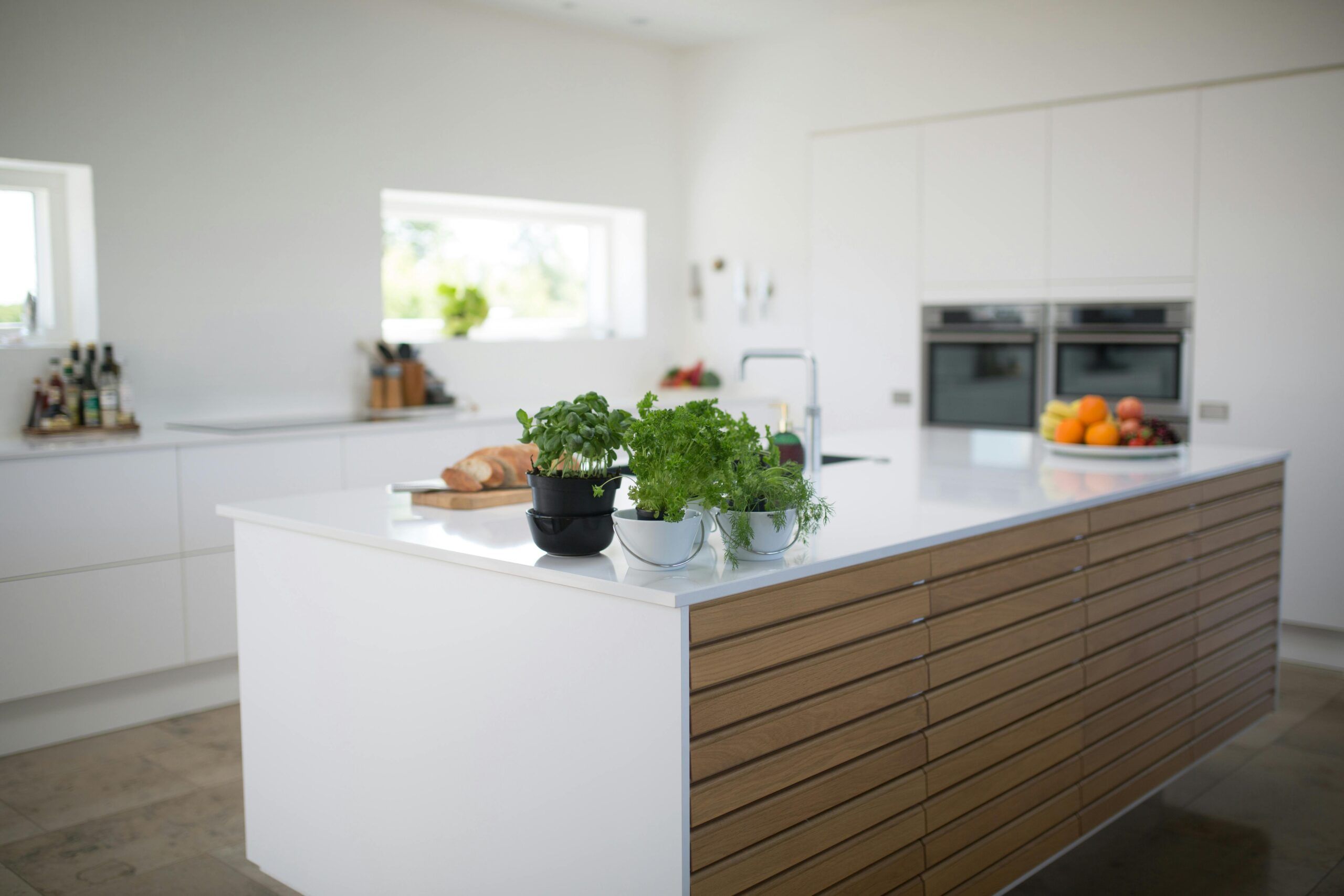 Space-Saving Kitchen Remodeling Tips